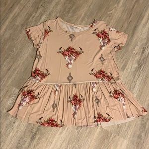 Floral bullhead baby doll top!